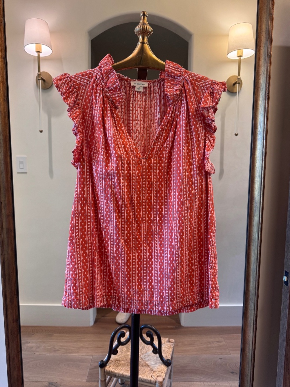 Sundance sleeveless top with ruffle detail Size Small
